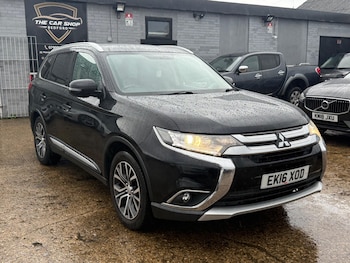 Used Mitsubishi Outlander 2016 for sale - 76538179: Photo