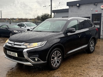 Used Mitsubishi Outlander 2016 for sale - 76538179: Photo
