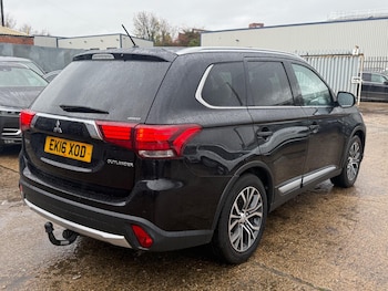 Used Mitsubishi Outlander 2016 for sale - 76538179: Photo