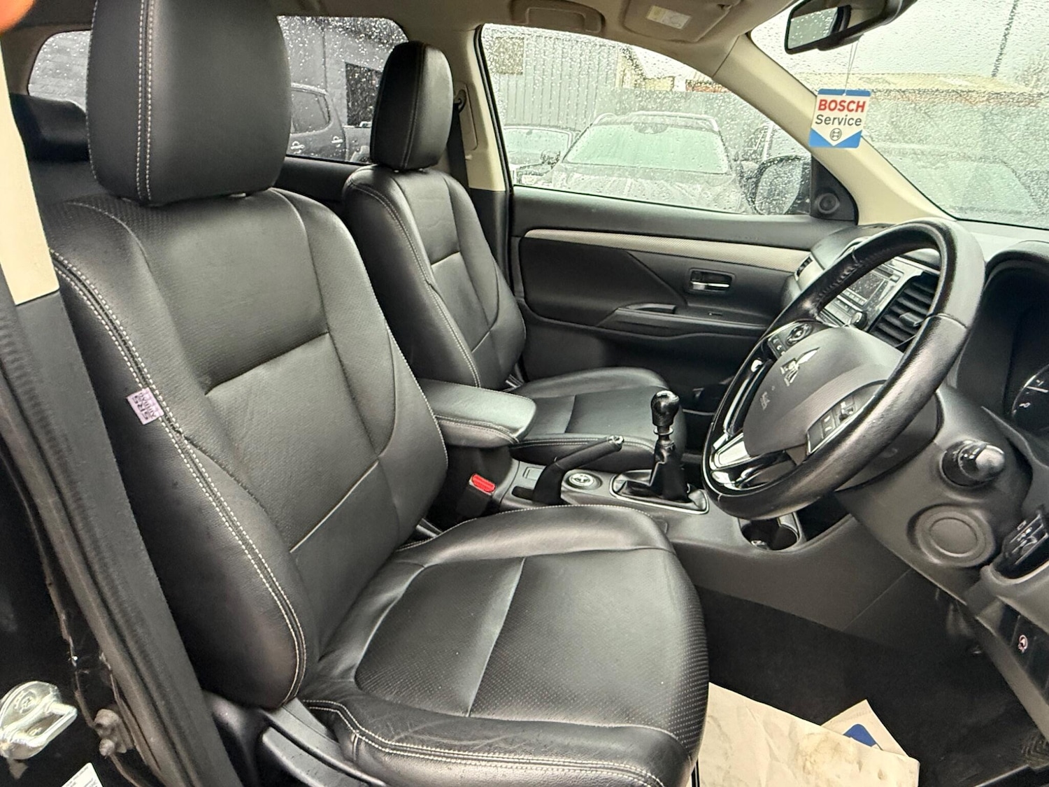 Used Mitsubishi Outlander 2016 for sale - 76538179: Photo 8