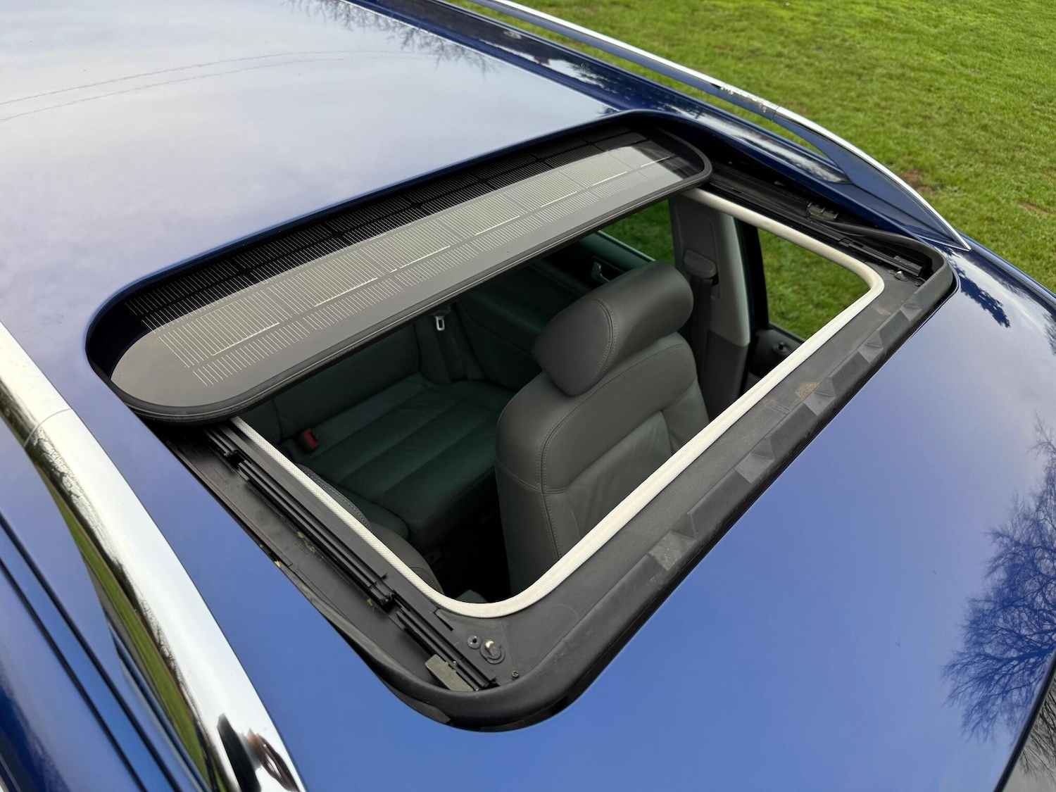 Used Volkswagen Passat 2003 for sale - 76942402: Photo 11