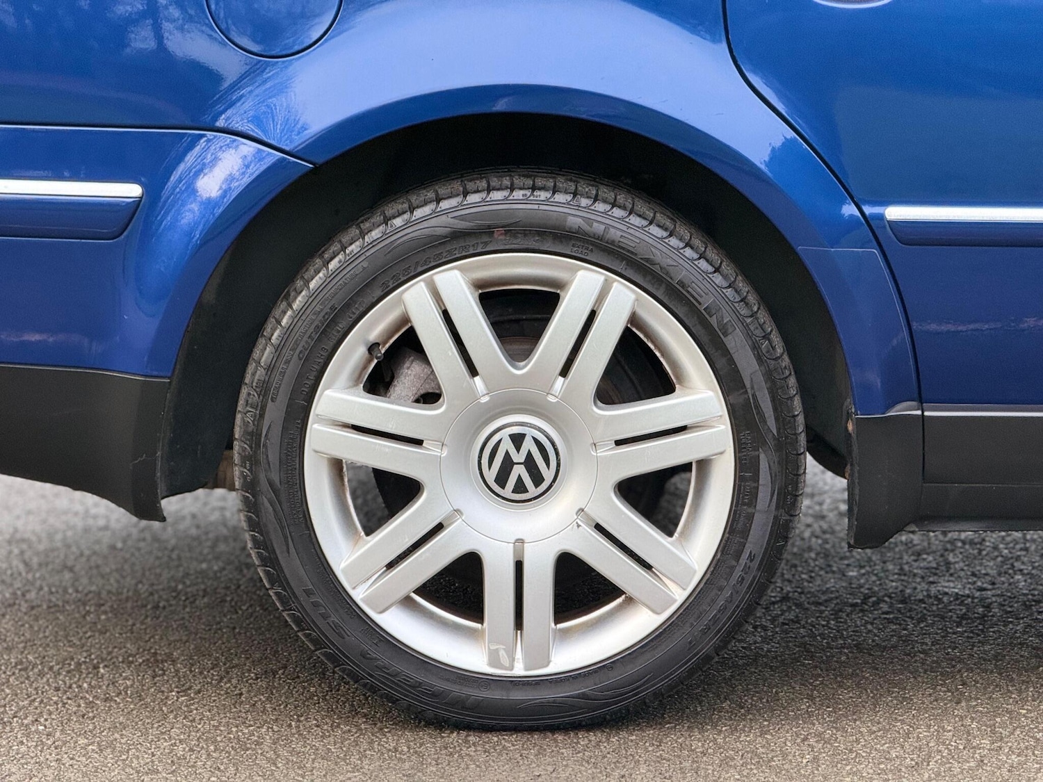 Used Volkswagen Passat 2003 for sale - 76942402: Photo 12