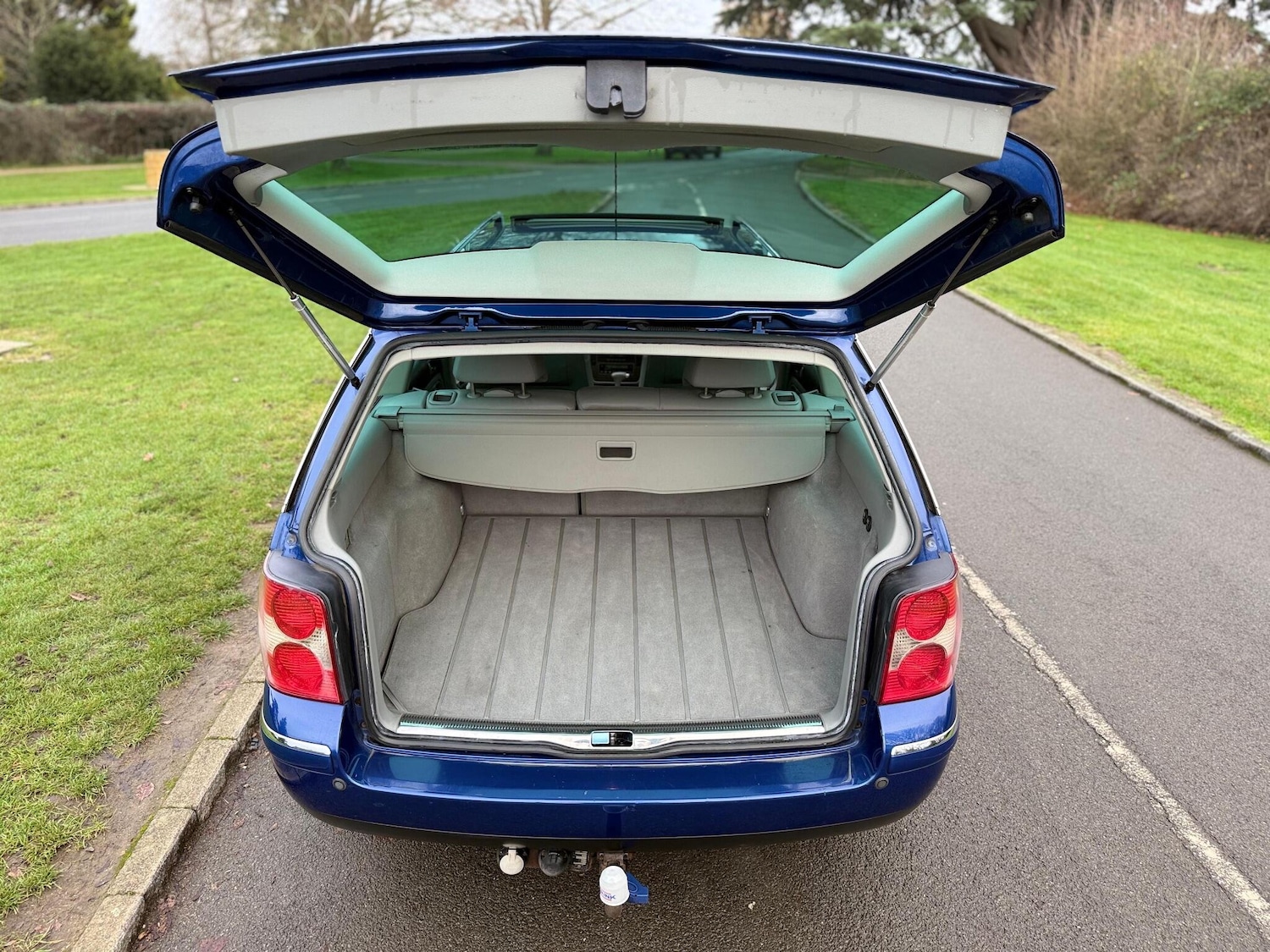 Used Volkswagen Passat 2003 for sale - 76942402: Photo 14