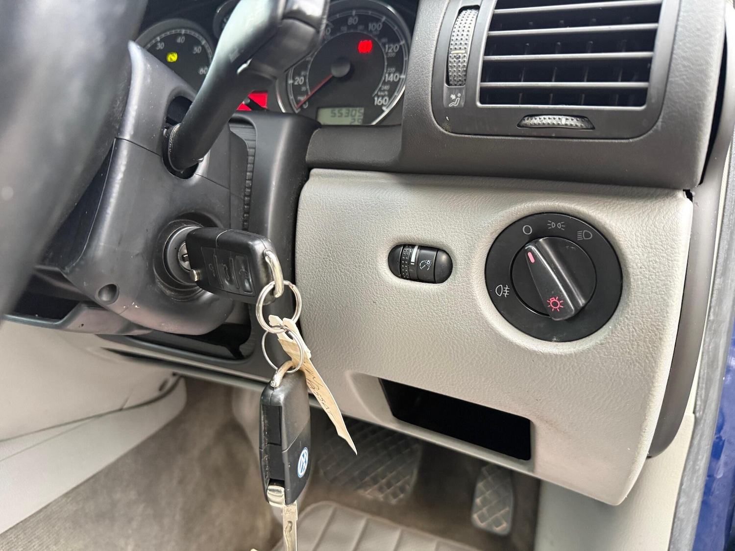 Used Volkswagen Passat 2003 for sale - 76942402: Photo 26