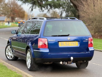 Used Volkswagen Passat 2003 for sale - 76942402: Photo