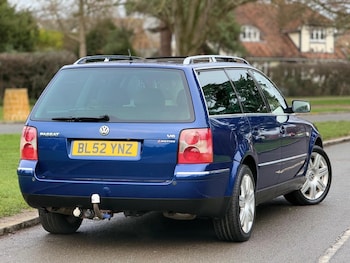 Used Volkswagen Passat 2003 for sale - 76942402: Photo