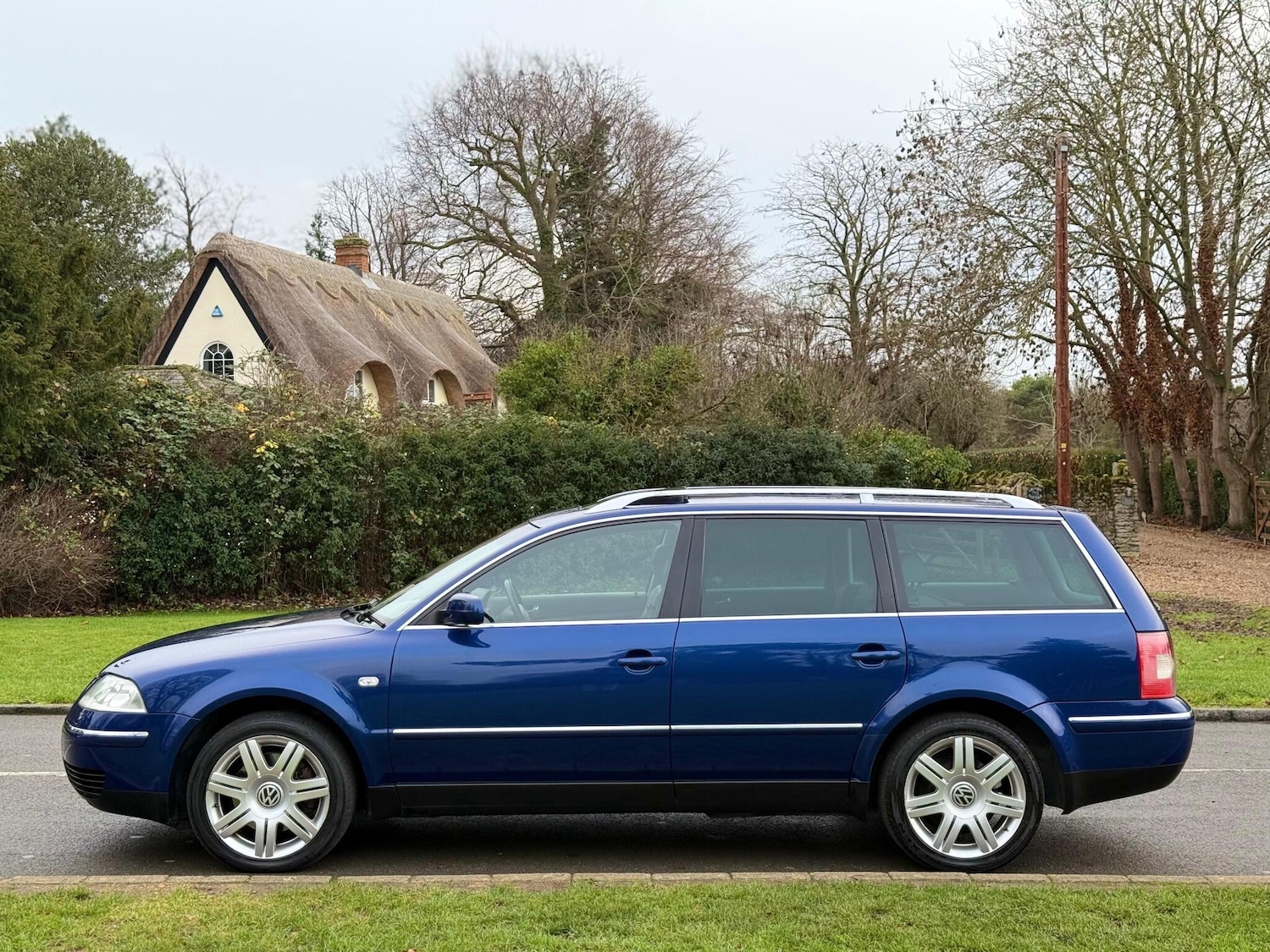 Used Volkswagen Passat 2003 for sale - 76942402: Photo 5