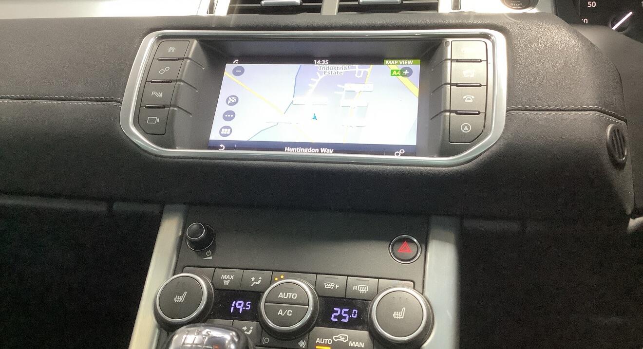 Used Land Rover Range Rover Evoque 2016 for sale - 76538318: Photo 9