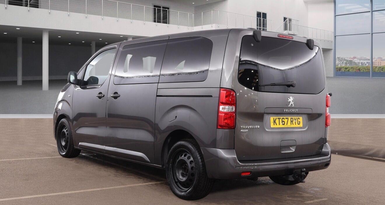Used Peugeot Traveller 2018 for sale - 78047709: Photo 2