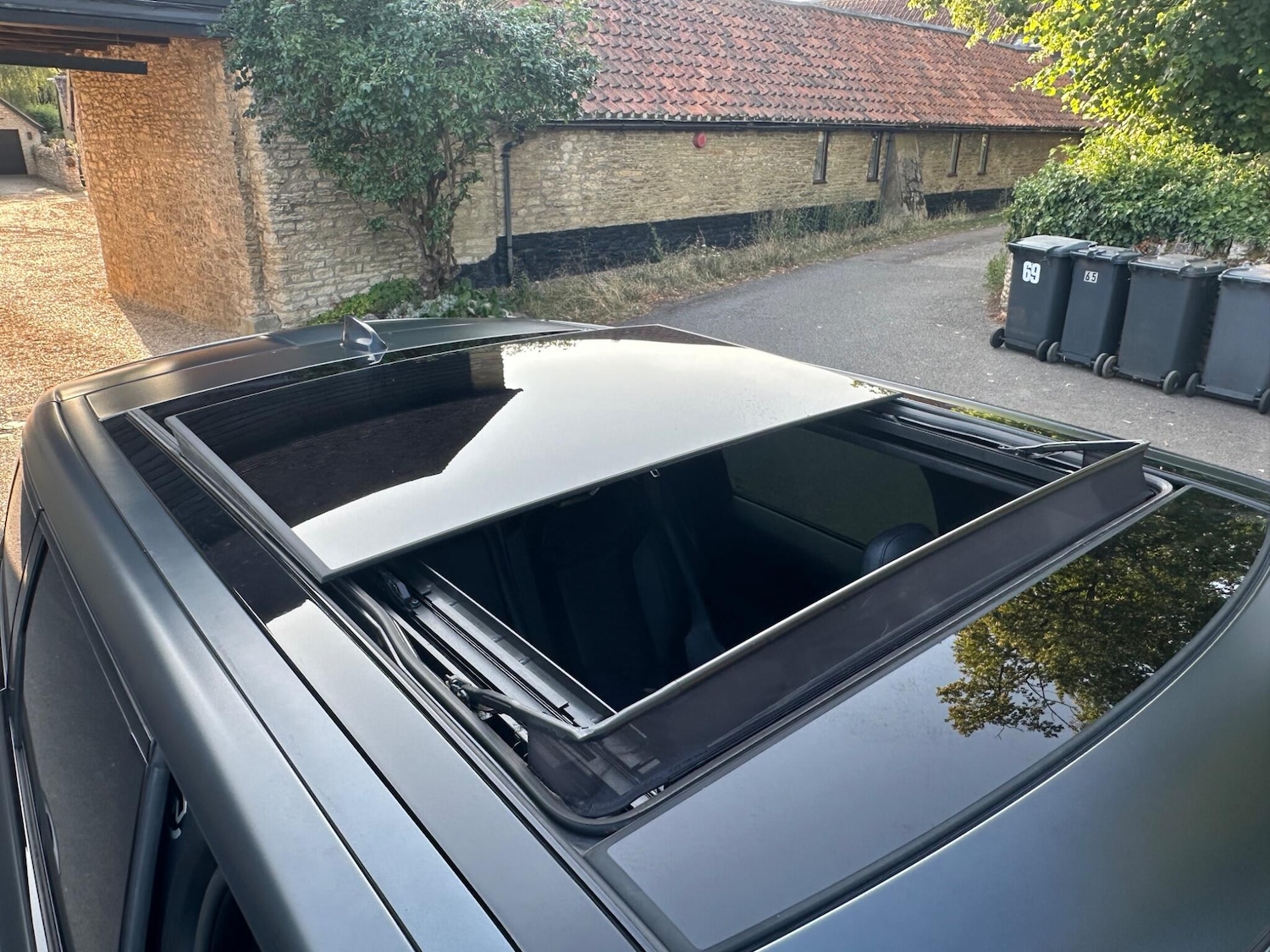 Vehicle 25