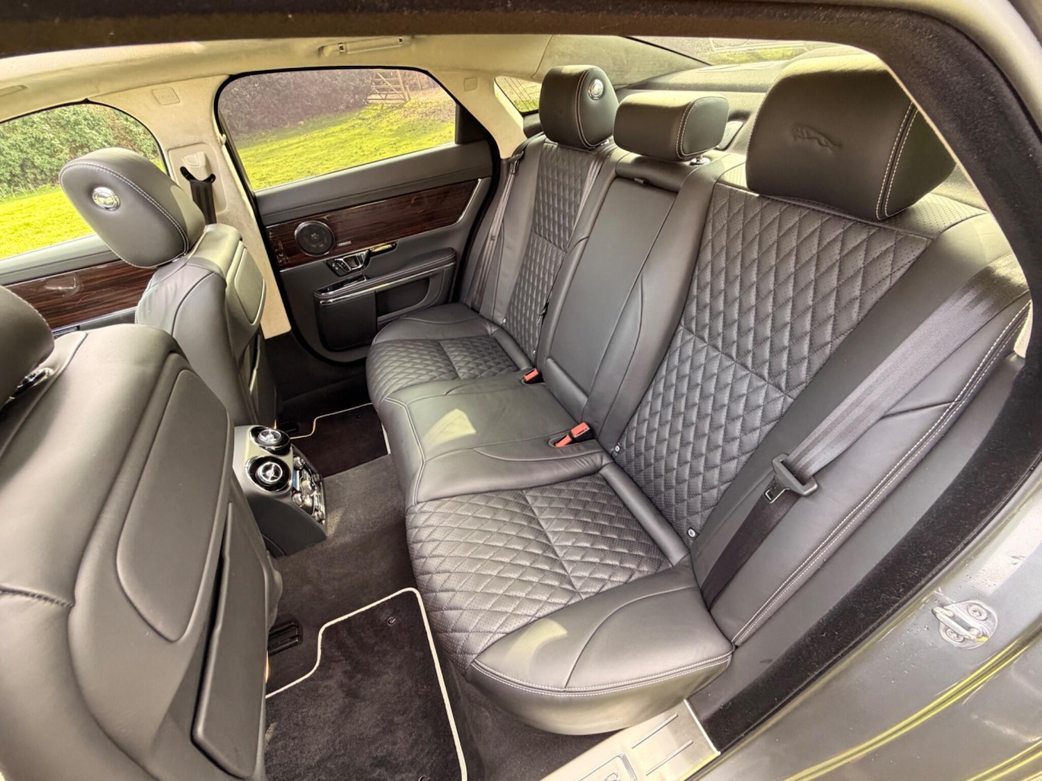 Used Jaguar XJ 2018 for sale - 77396317: Photo 23