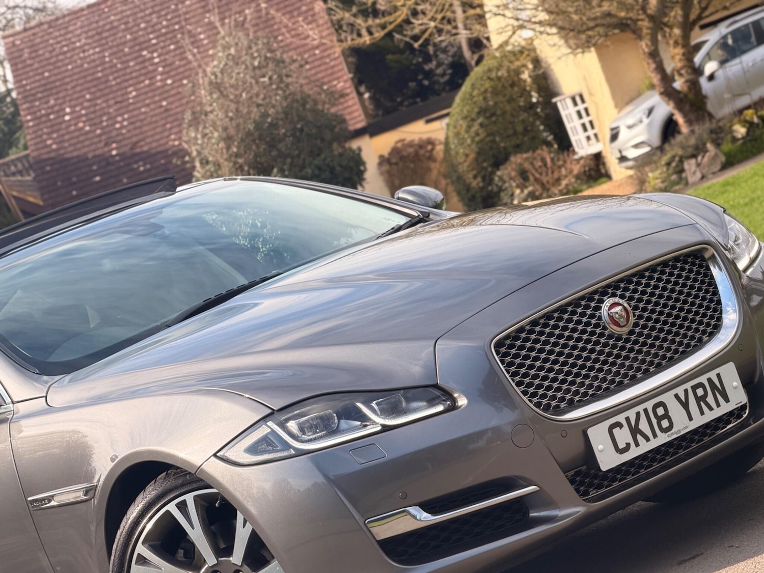 Used Jaguar XJ 2018 for sale - 77396317: Photo 9
