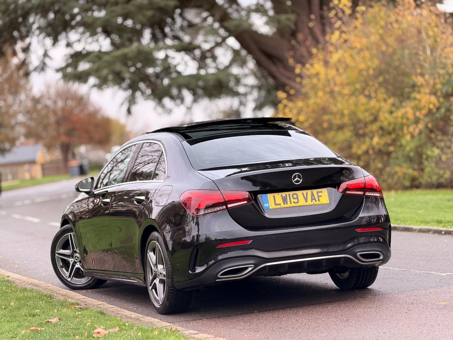 Used Mercedes-Benz A-Class for sale - 76997311: Photo 2