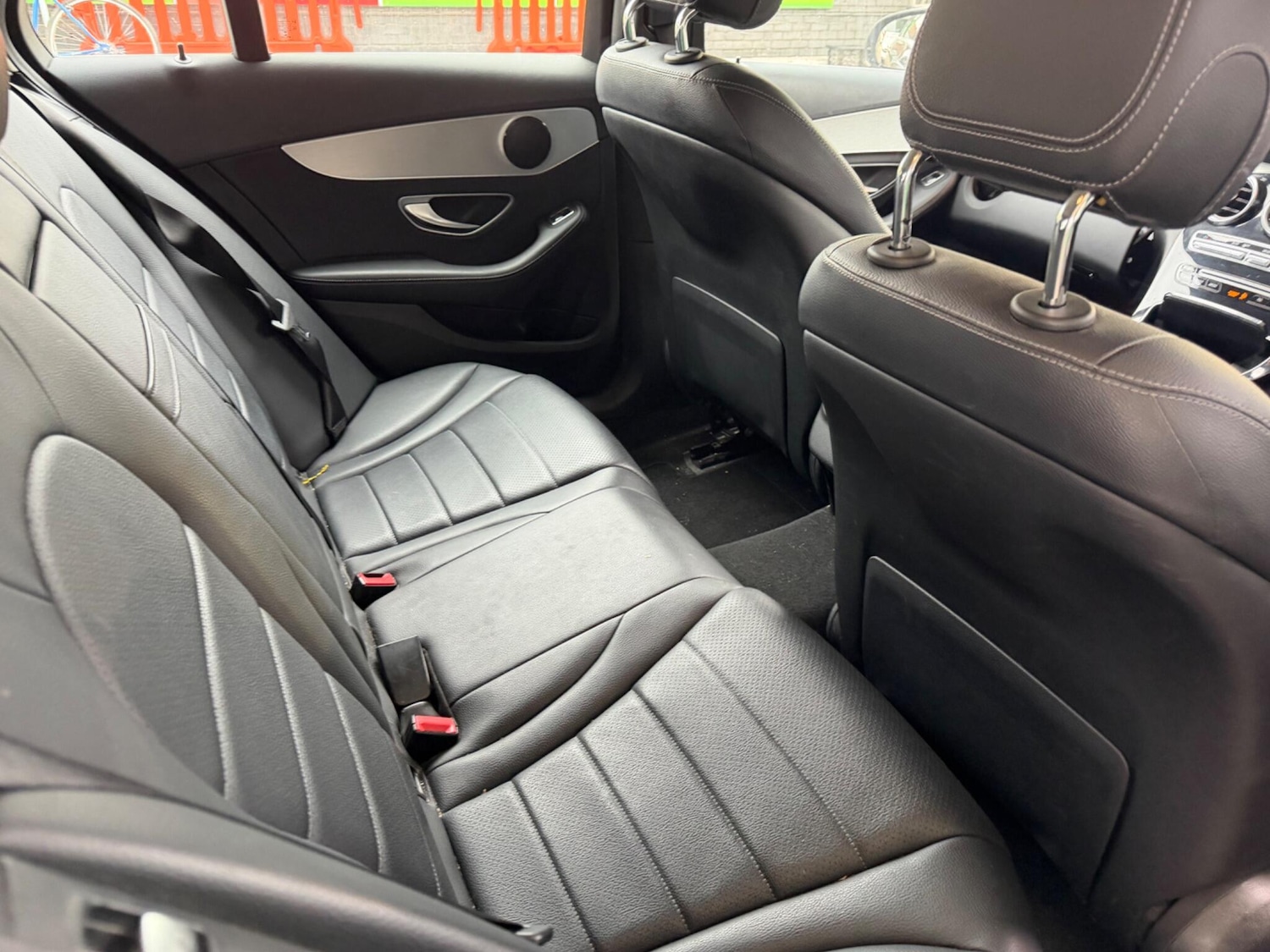 Used Mercedes-Benz C Class 2018 for sale - 78062789: Photo 5