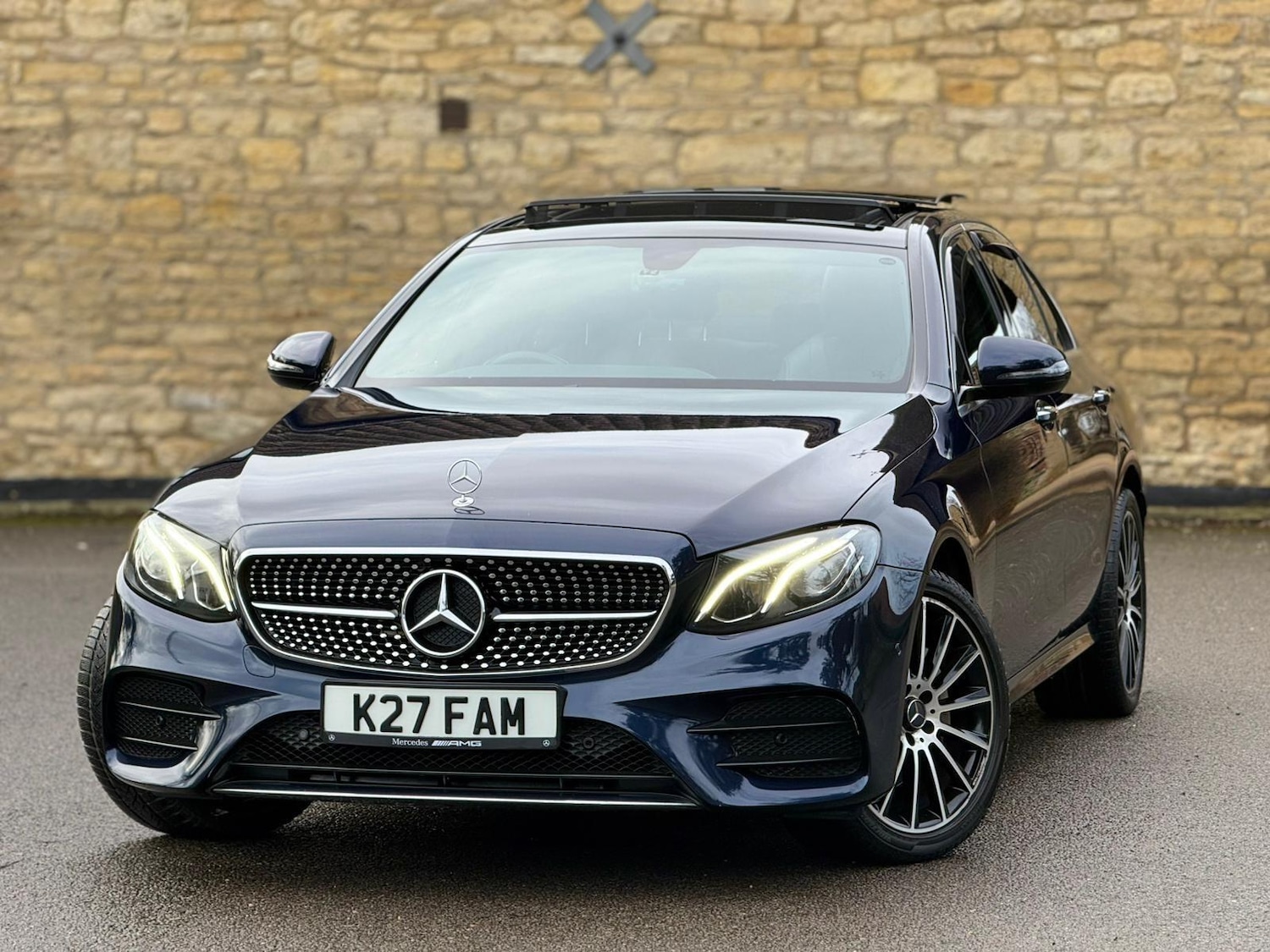 Used Mercedes-Benz E Class 2018 for sale - 77203909: Photo 3