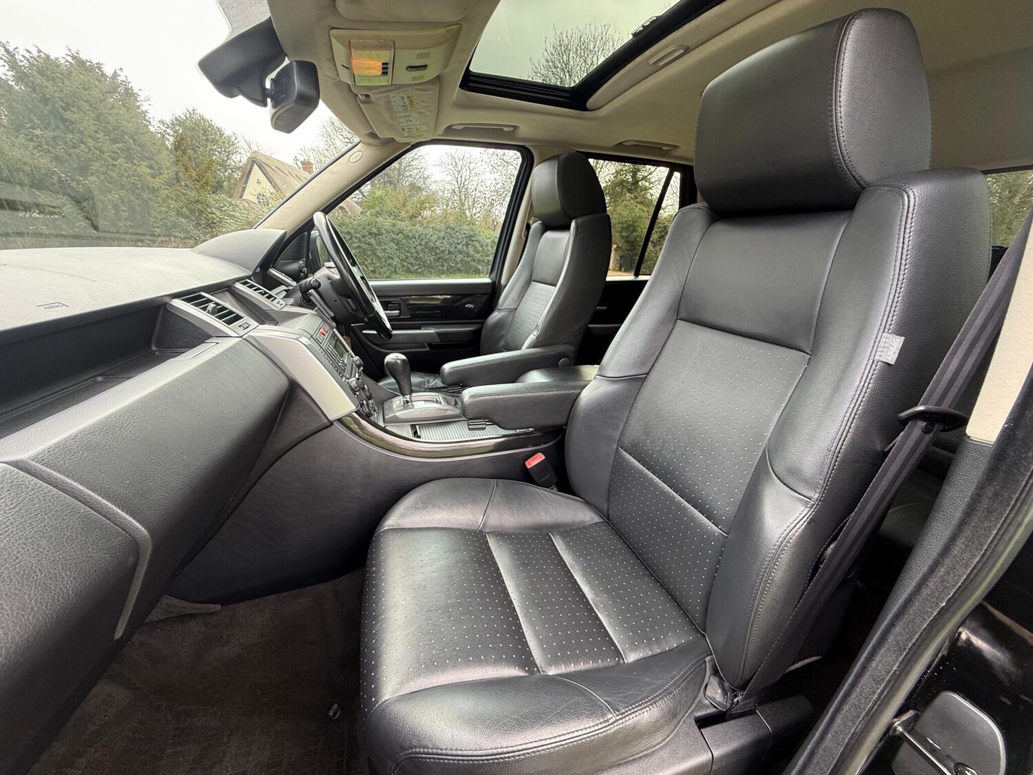 Used Land Rover Range Rover Sport for sale - 78116229: Photo 16