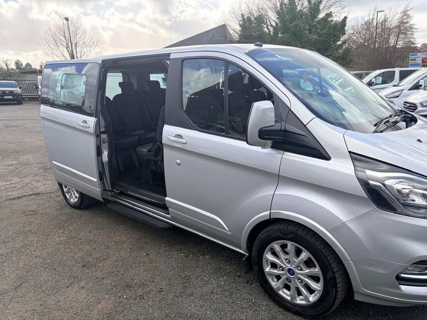 Used Ford Tourneo Custom 2018 for sale - 77833738: Photo 5