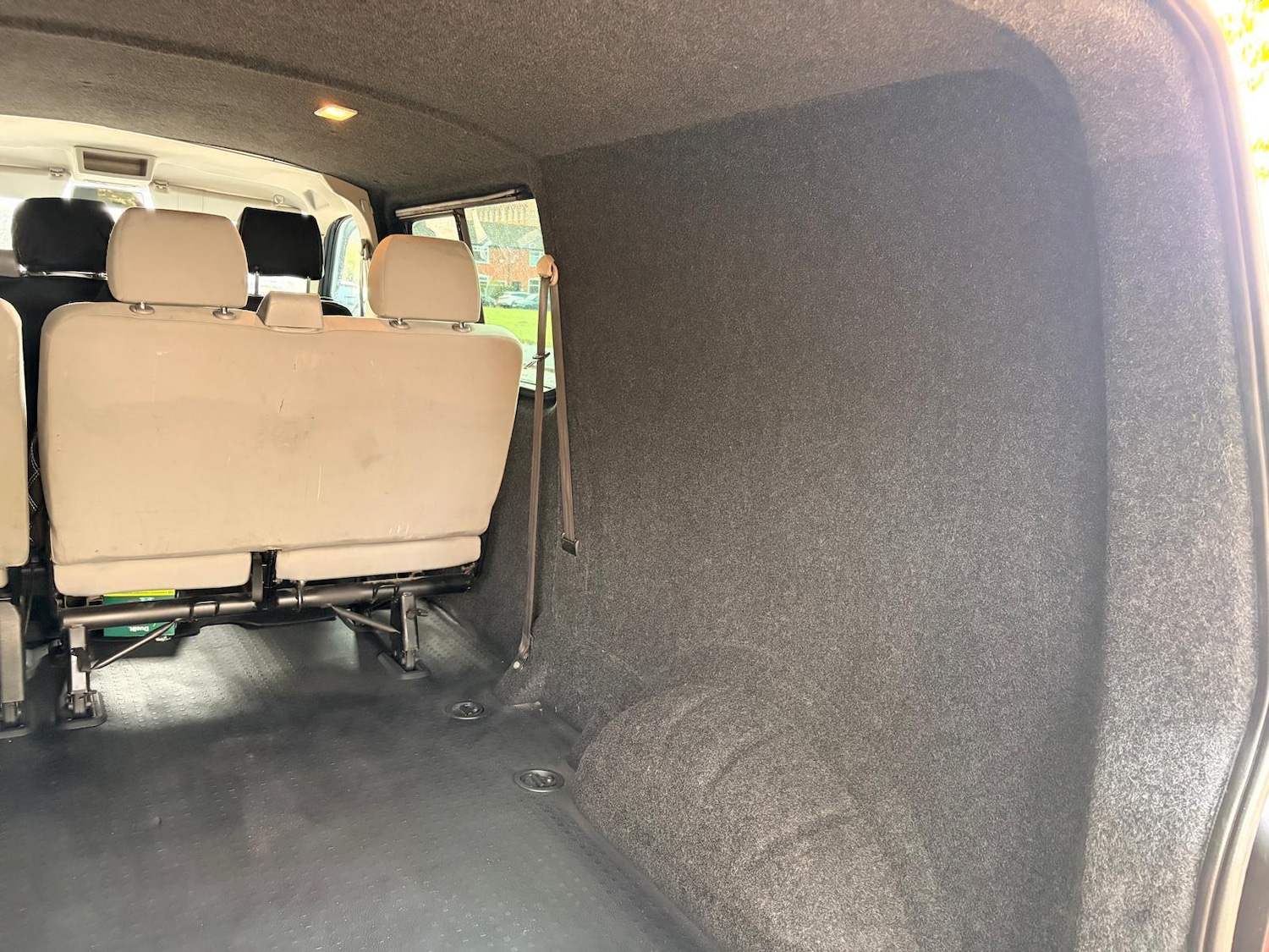 Used Volkswagen Transporter 2015 for sale - 76104888: Photo 10