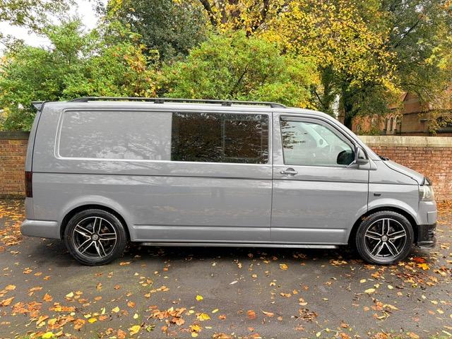 Used Volkswagen Transporter 2015 for sale - 76104888: Photo 2