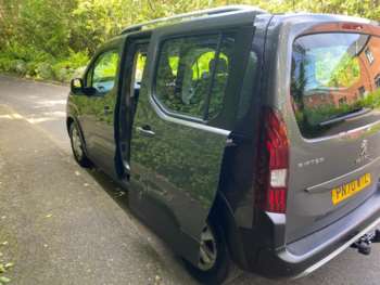 Used Peugeot Rifter 2020 for sale - 74656418: Photo