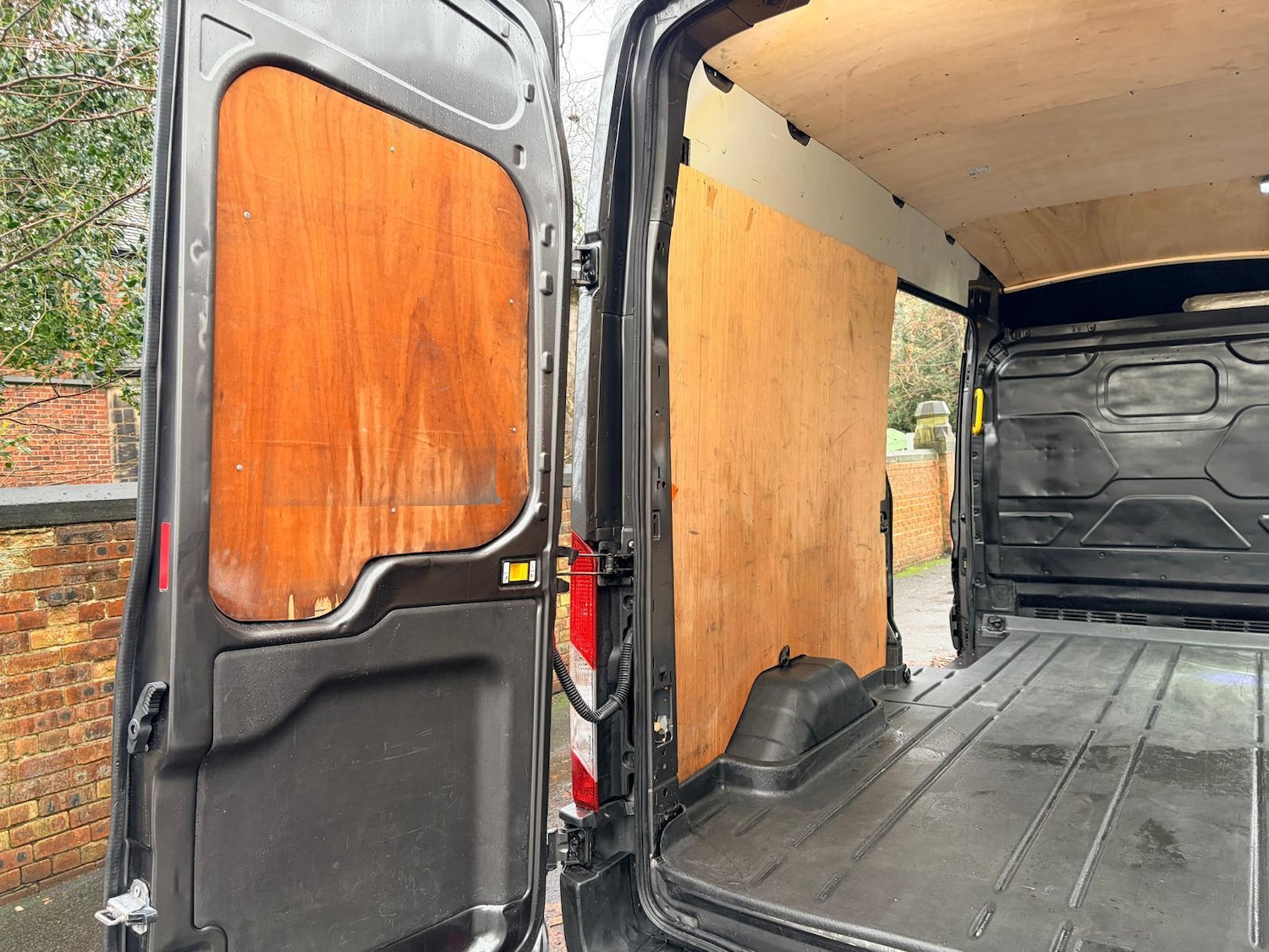 Used Ford Transit 2021 for sale - 76987588: Photo 10