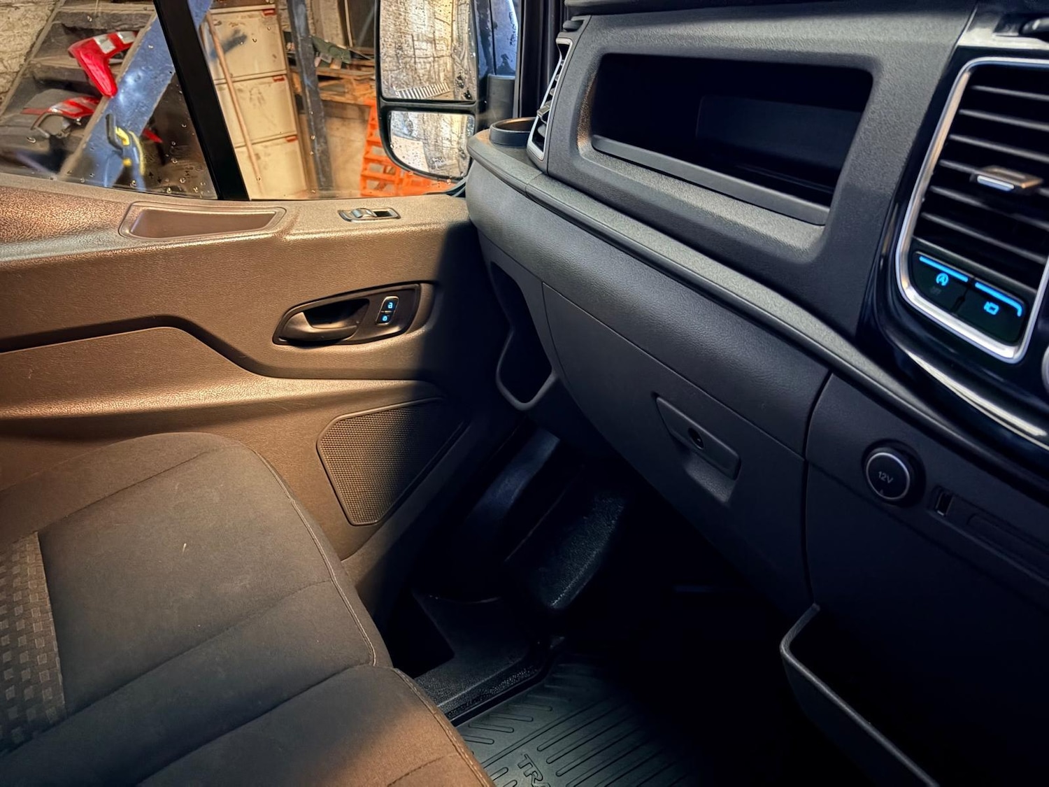 Used Ford Transit 2021 for sale - 76987588: Photo 15