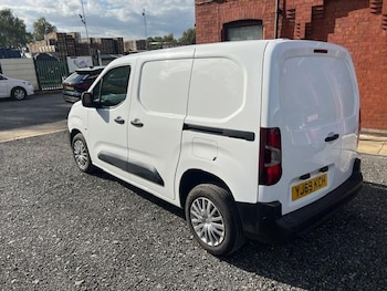Used Citroen Berlingo 2020 for sale - 75935296: Photo