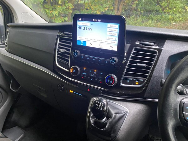 Used Ford Tourneo Custom 2020 for sale - 72344406: Photo 15