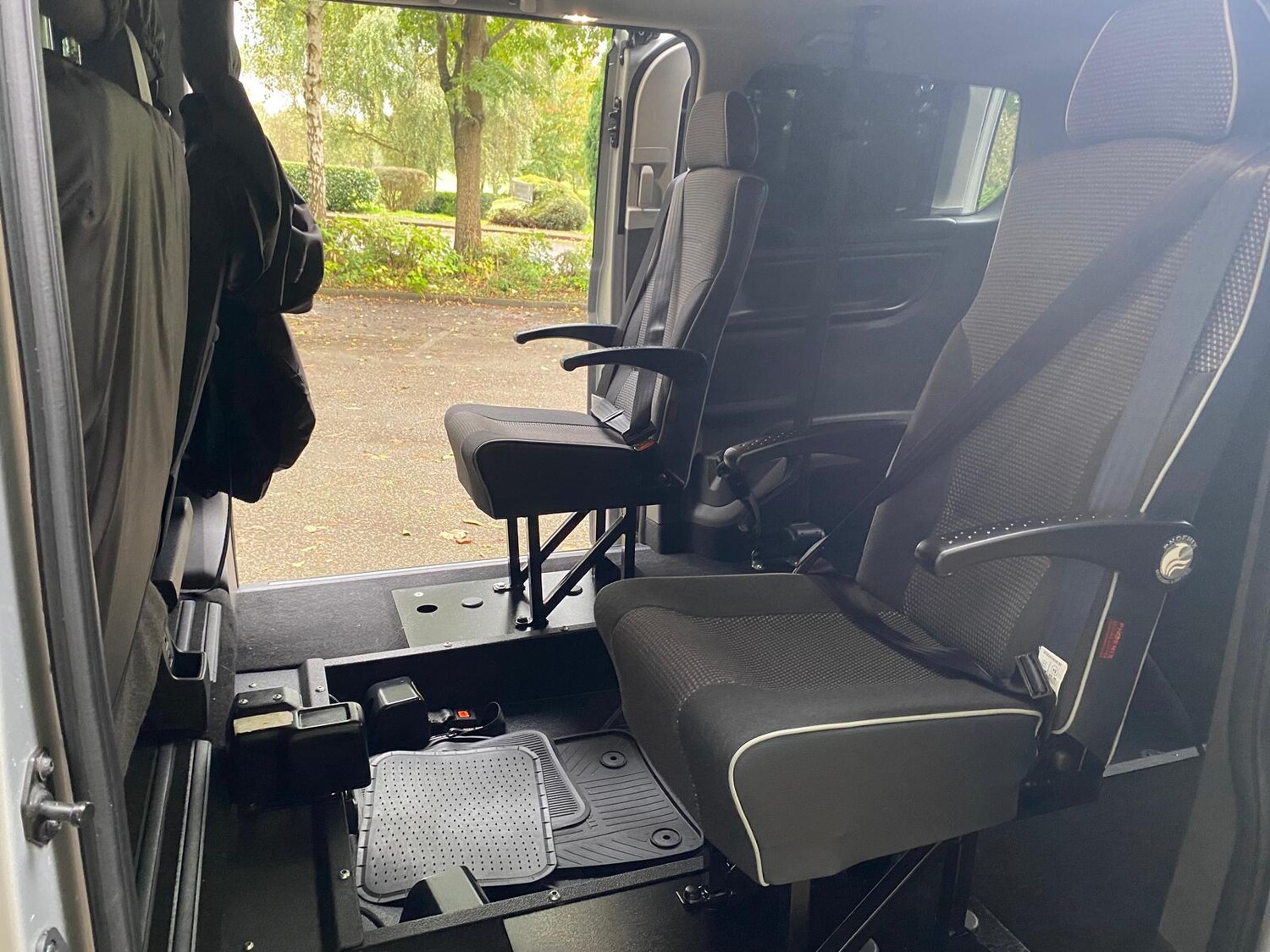 Vehicle 21