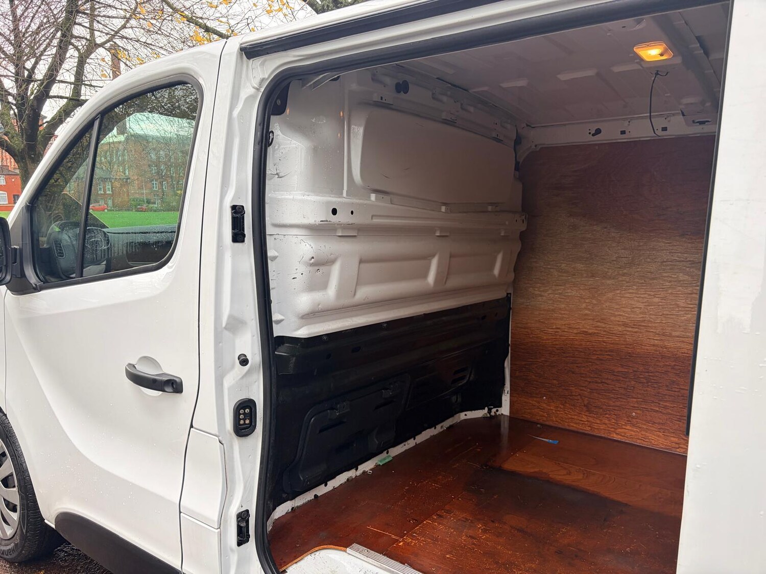 Used Vauxhall Vivaro 2018 for sale - 76545472: Photo 10