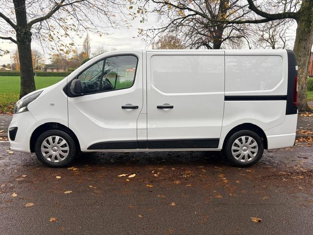 Used Vauxhall Vivaro 2018 for sale - 76545472: Photo 6