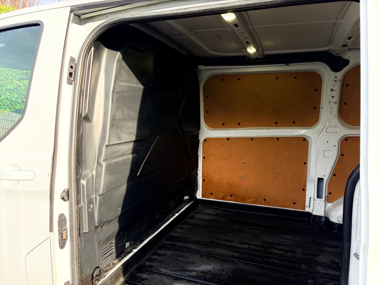 Used Ford Transit Custom 2016 for sale - 76650013: Photo 8