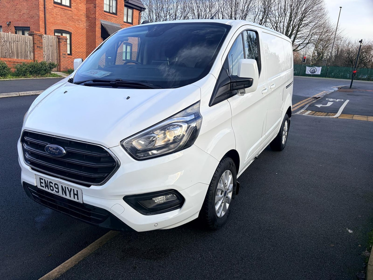 Used Ford Transit Custom 2020 for sale - 76650022: Photo 2