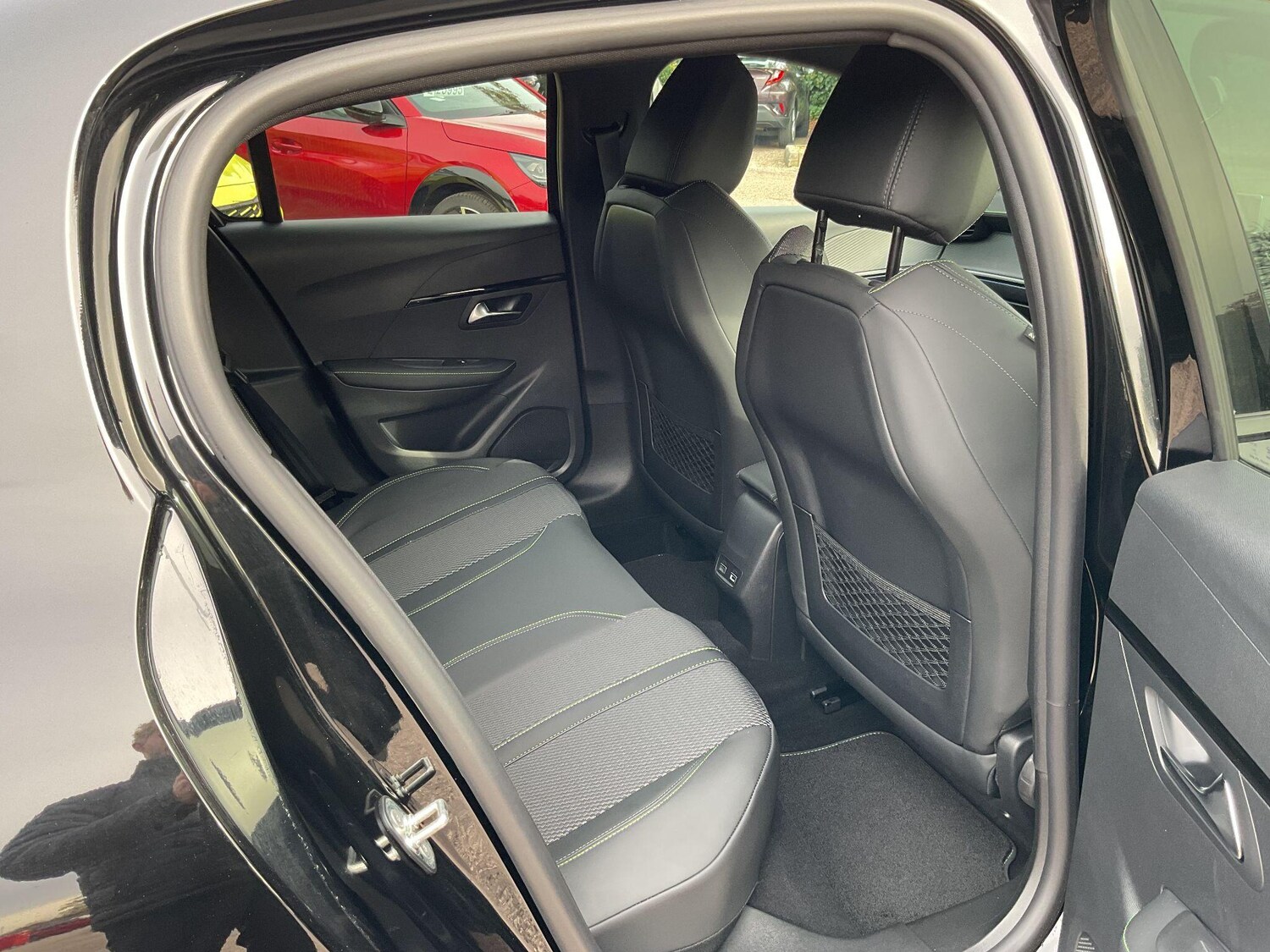 Used Peugeot E-208 for sale - 78215147: Photo 15