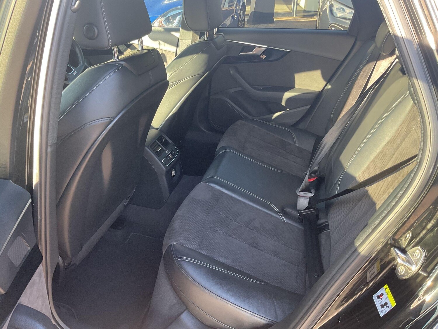 Used Audi A4 2019 for sale - 77839054: Photo 13