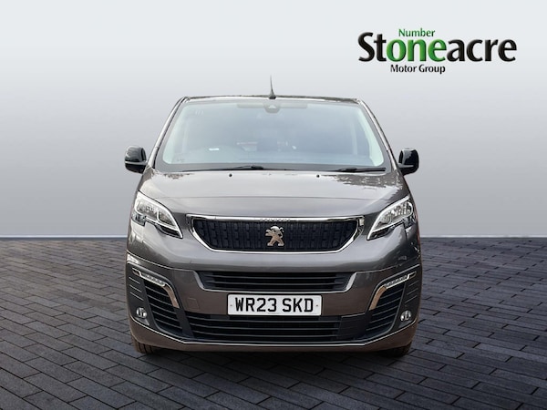 Used Peugeot Traveller 2023 for sale - 76326184: Photo 2