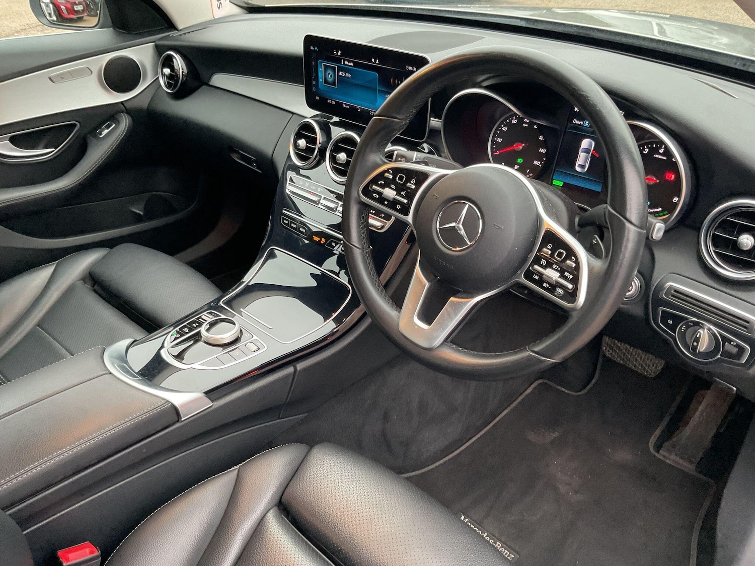 Used Mercedes-Benz C Class 2019 for sale - 77455488: Photo 16