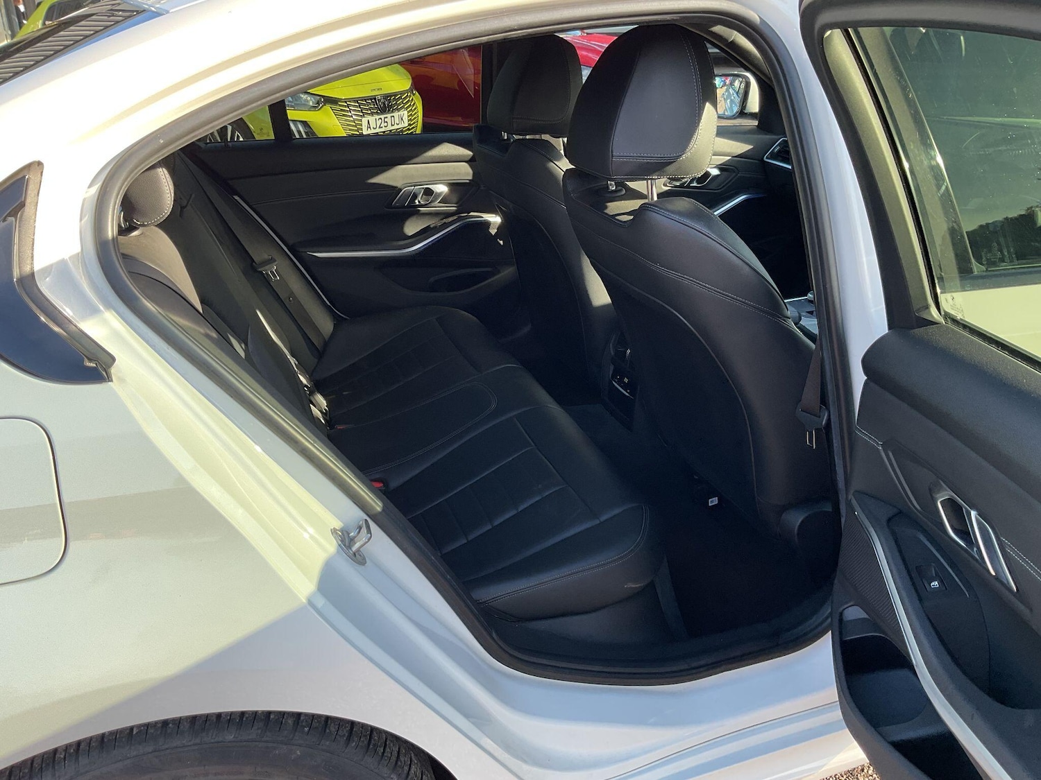 Used BMW 3 Series 2019 for sale - 76431896: Photo 18