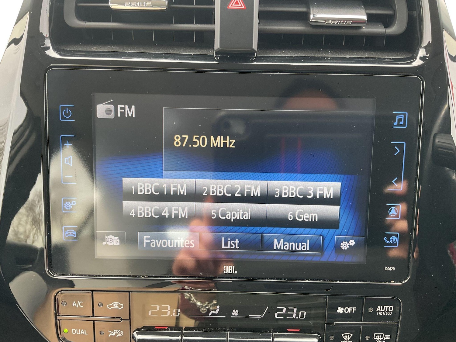 Used Toyota Prius 2018 for sale - 78046717: Photo 19