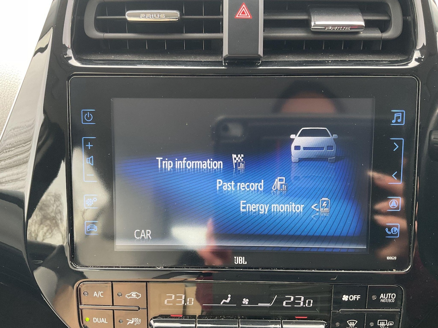 Used Toyota Prius 2018 for sale - 78046717: Photo 20