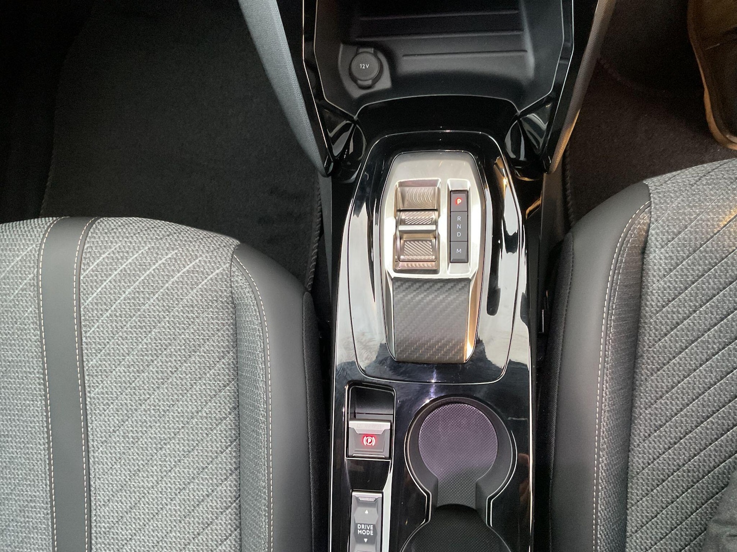 Used Peugeot 2008 2025 for sale - 77162818: Photo 18