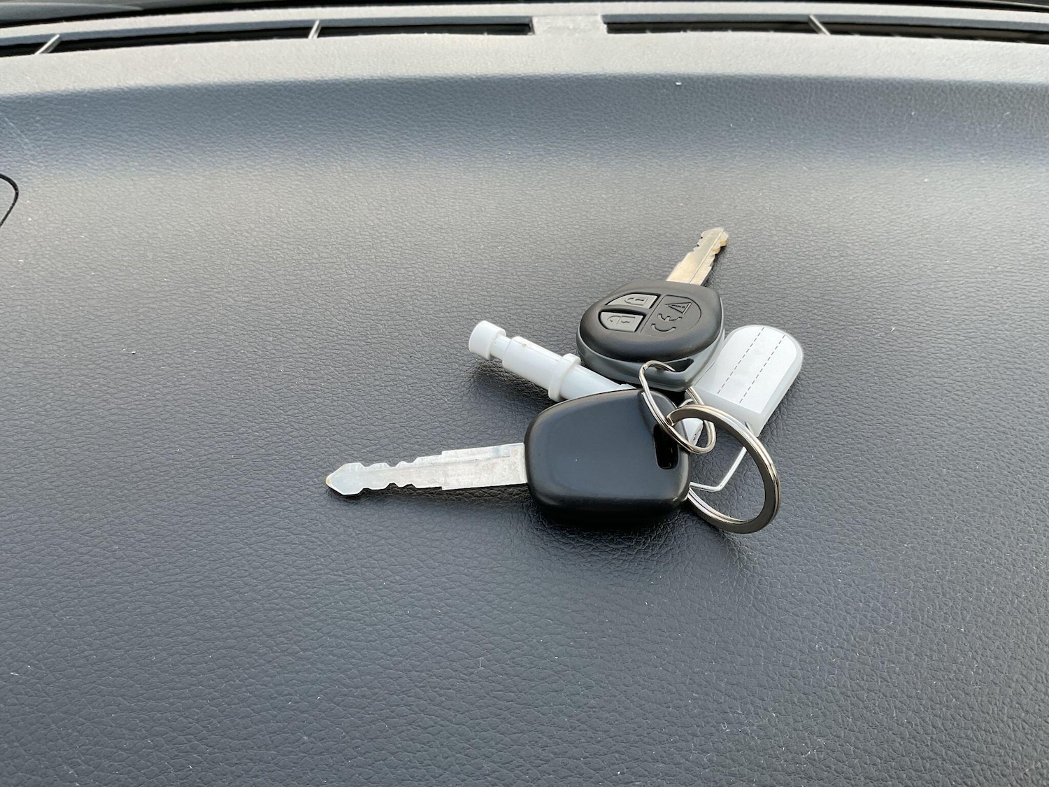 Used Suzuki Ignis 2023 for sale - 77456234: Photo 20