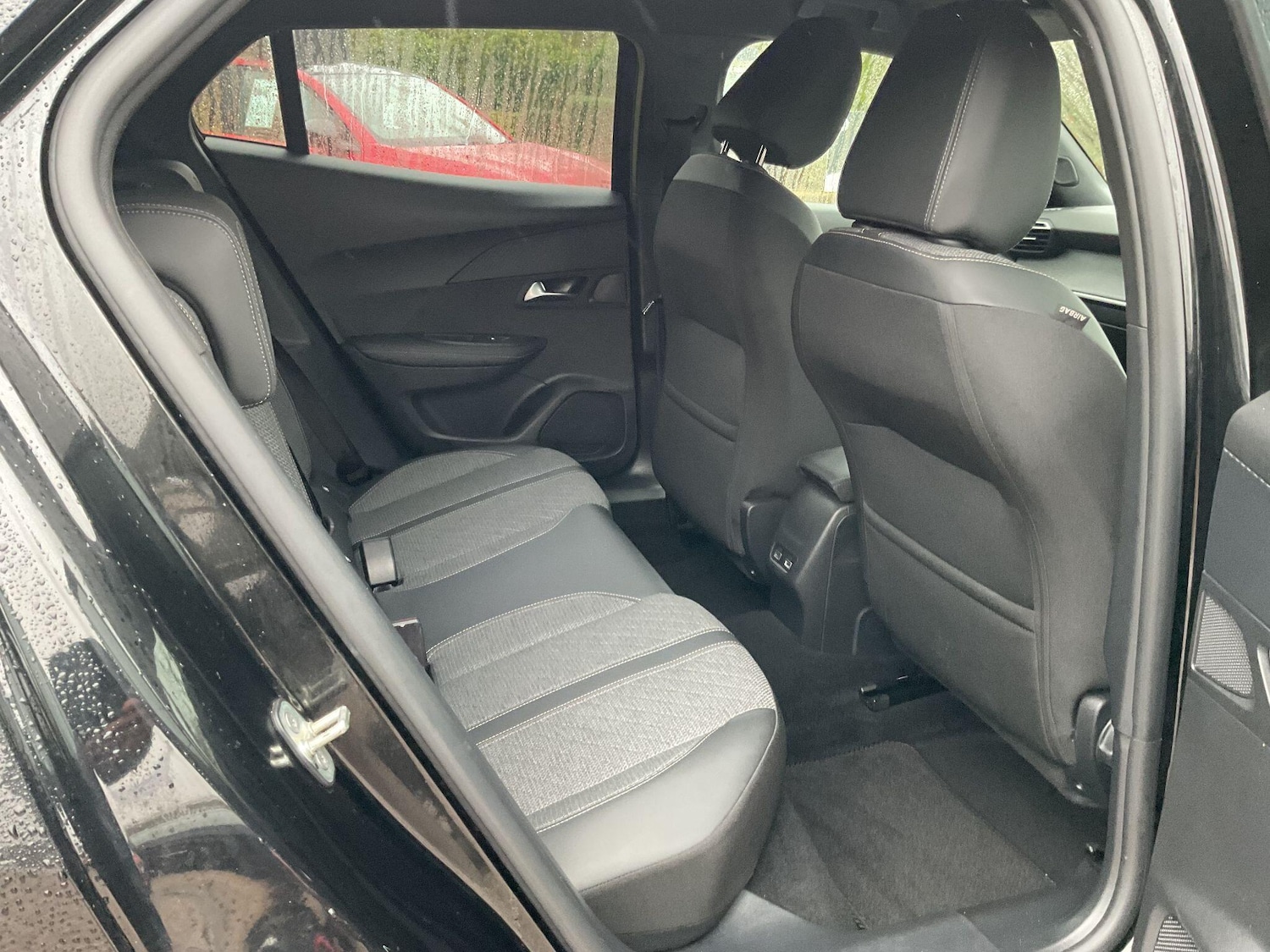 Used Peugeot 2008 2023 for sale - 76976336: Photo 10