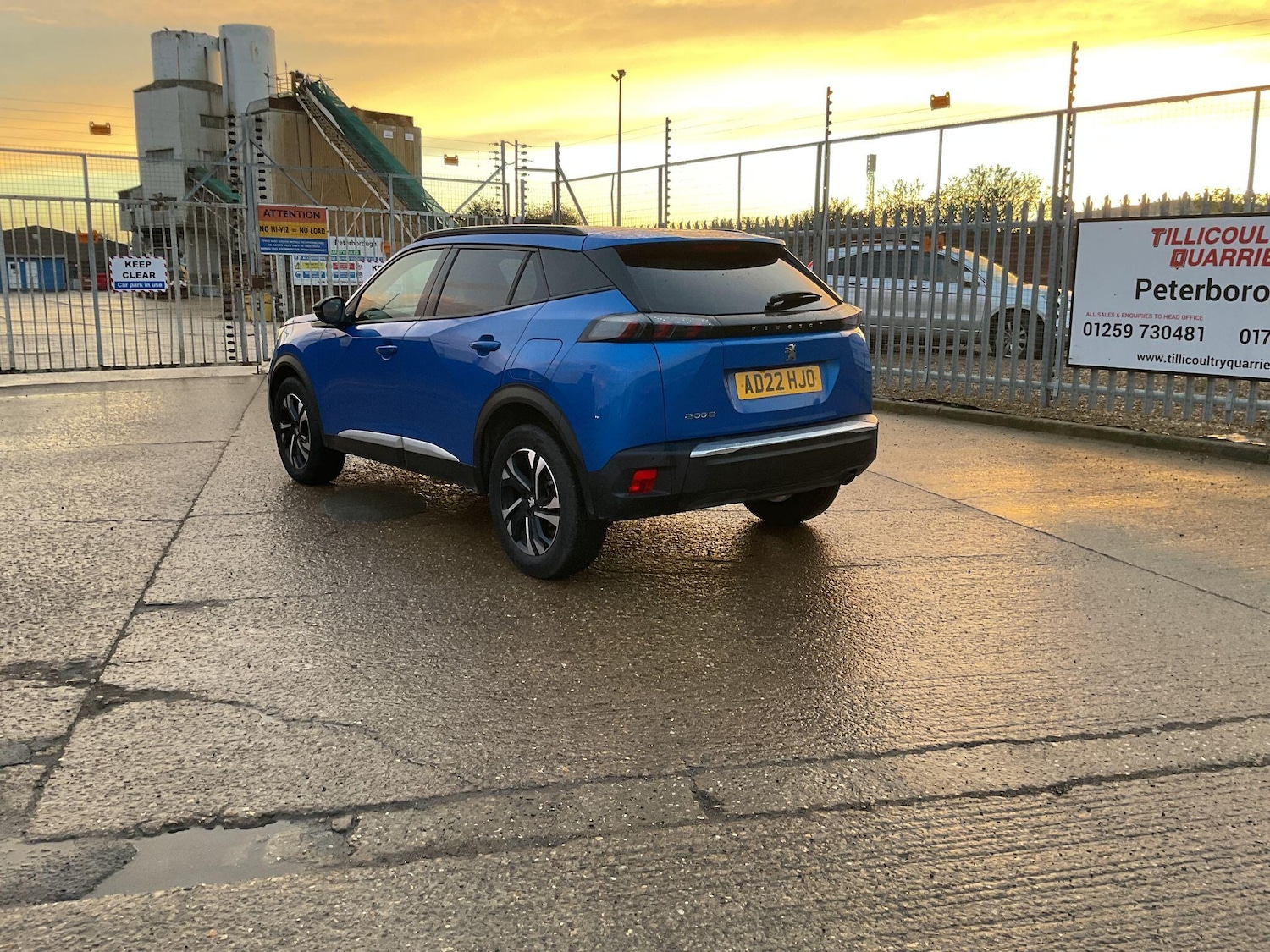 Used Peugeot 2008 2022 for sale - 76498980: Photo 4