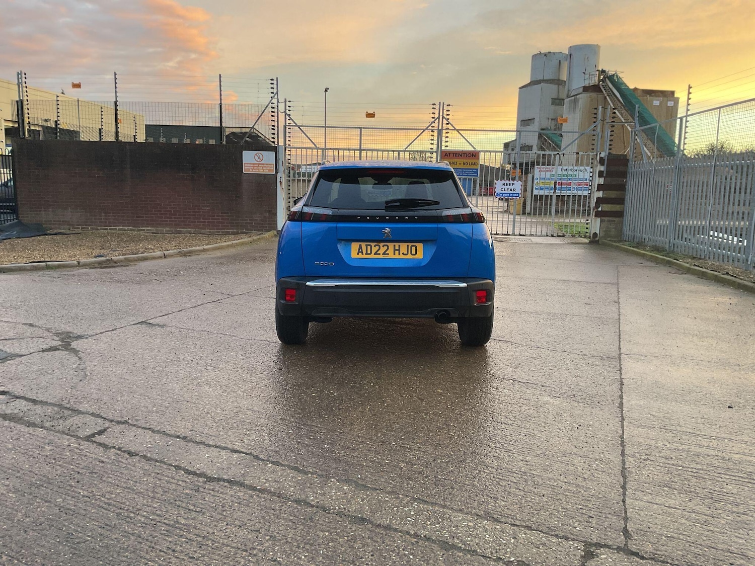 Used Peugeot 2008 2022 for sale - 76498980: Photo 5