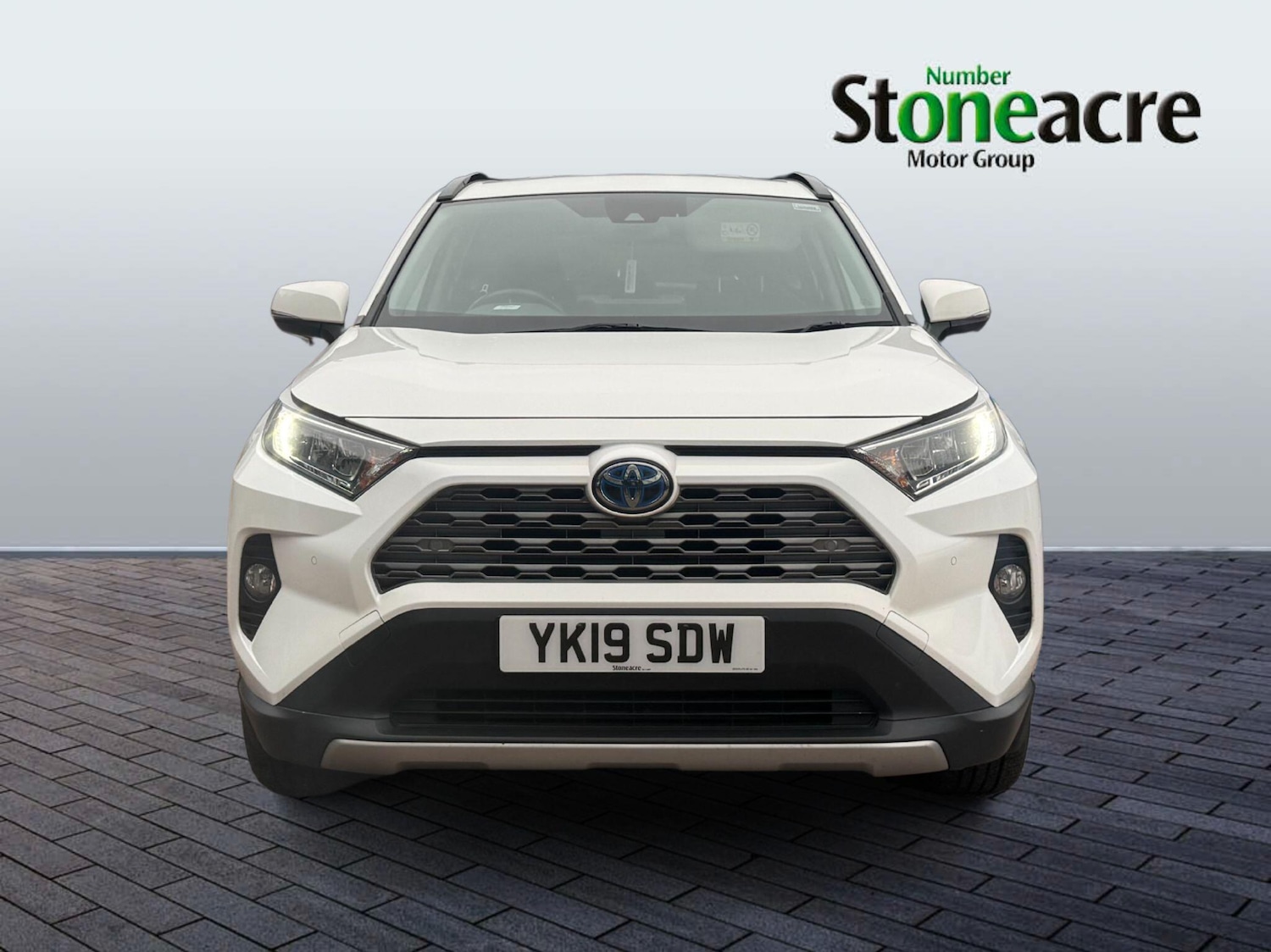 Used Toyota RAV4 2019 for sale - 77163514: Photo 2