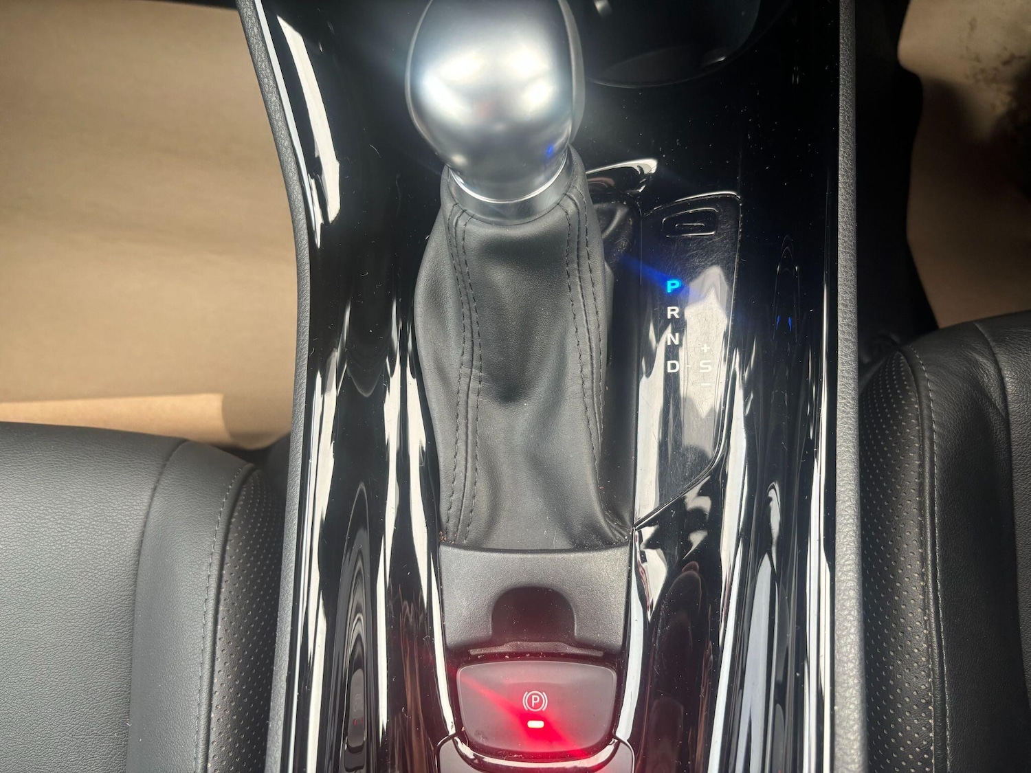 Used Toyota C-HR for sale - 77598006: Photo 17