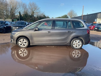 Used Citroen C4 Grand Picasso 2020 for sale - 76936161: Photo