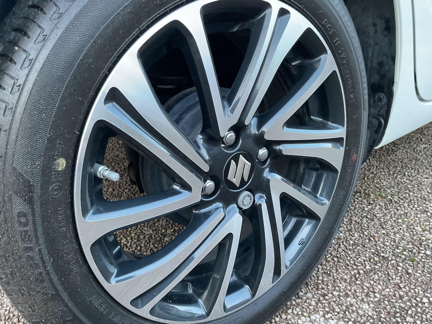 Used Suzuki Swift 2023 for sale - 77060373: Photo 13