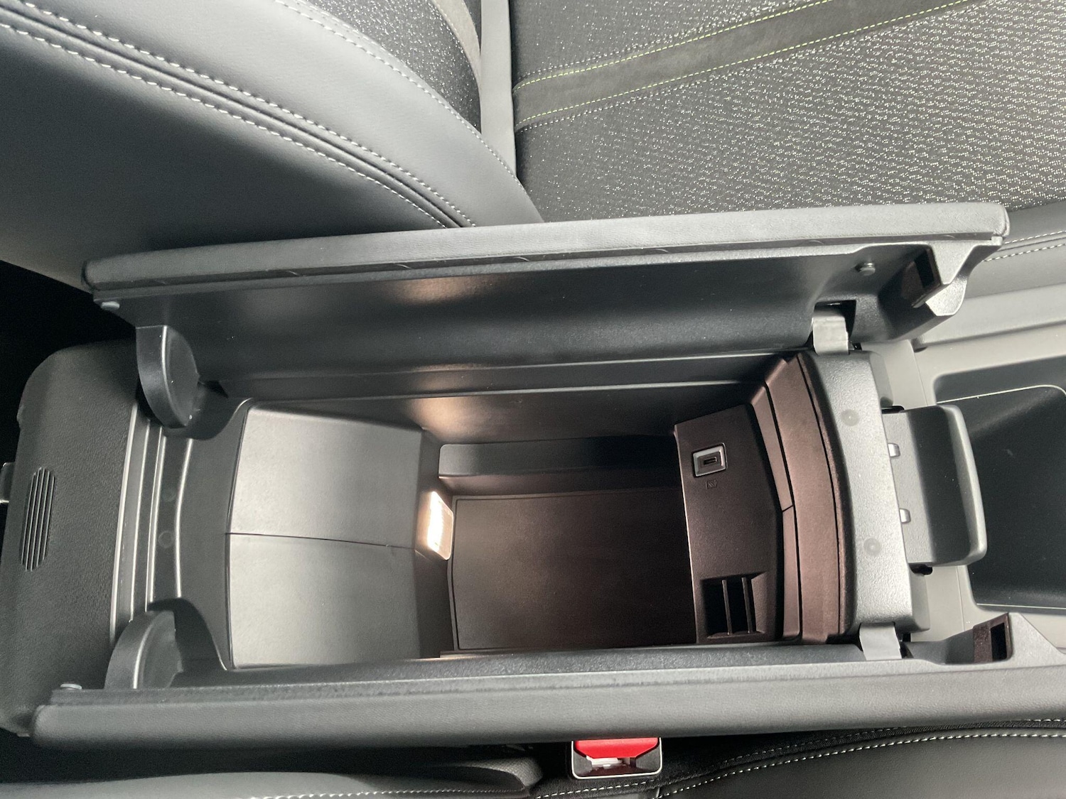 Used Peugeot 308 2025 for sale - 77839223: Photo 30